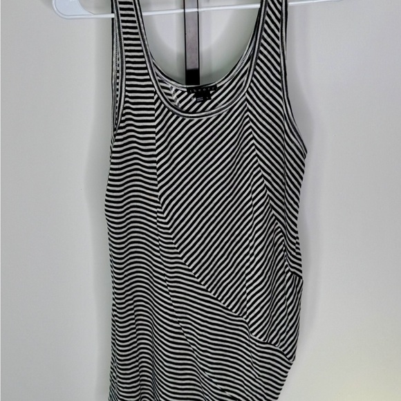 Theory Black and White Asymmetrical Tank Top - Picture 6 of 8